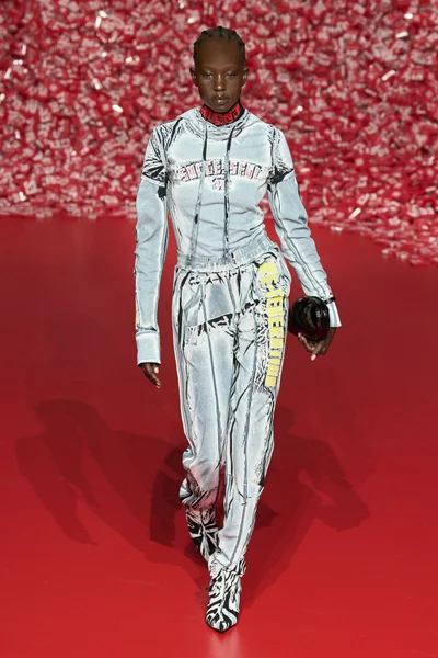 Look 69